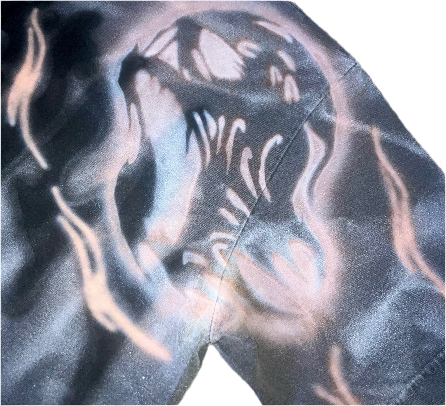 Ghosty Thrill, Shadow Tee